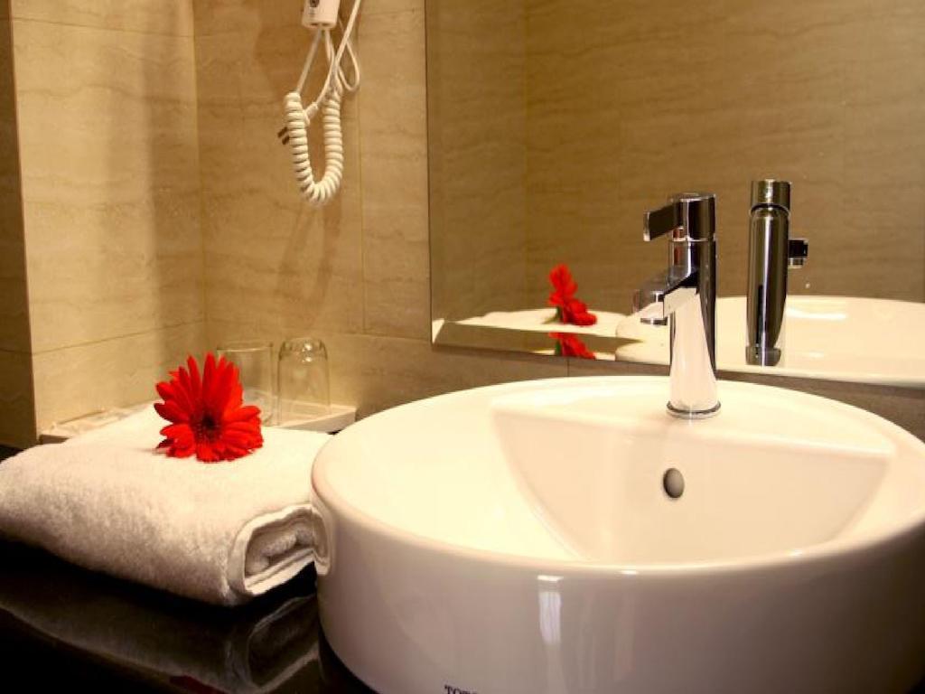 Lac Vien Hotel 胡志明市 客房 照片